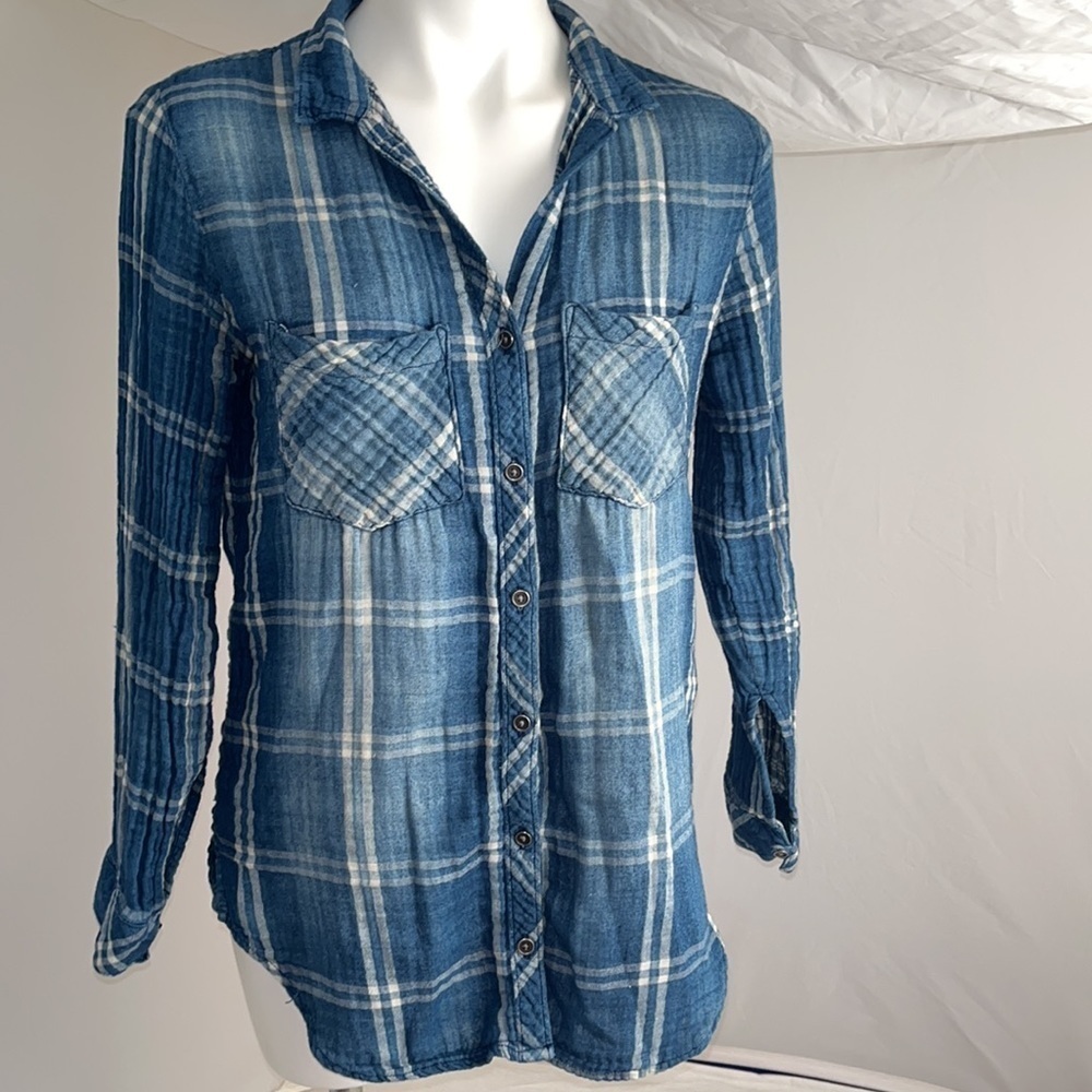 Anthropologie Cloth and Stone distressed blue flannel long sleeve shirt dress